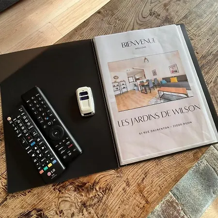 Les Jardins De Wilson Apartment