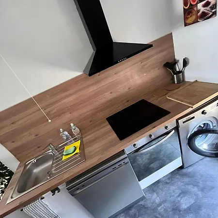 Les Jardins De Wilson Apartment *